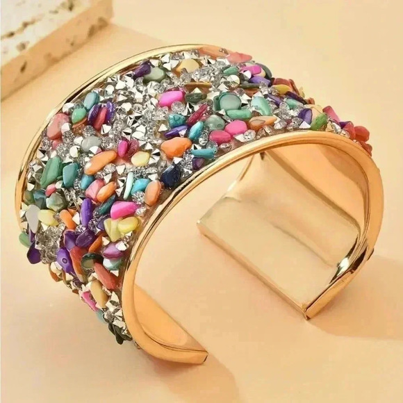 Boho luxury gold plated iron cuff bracelet - Picture 2 of 4